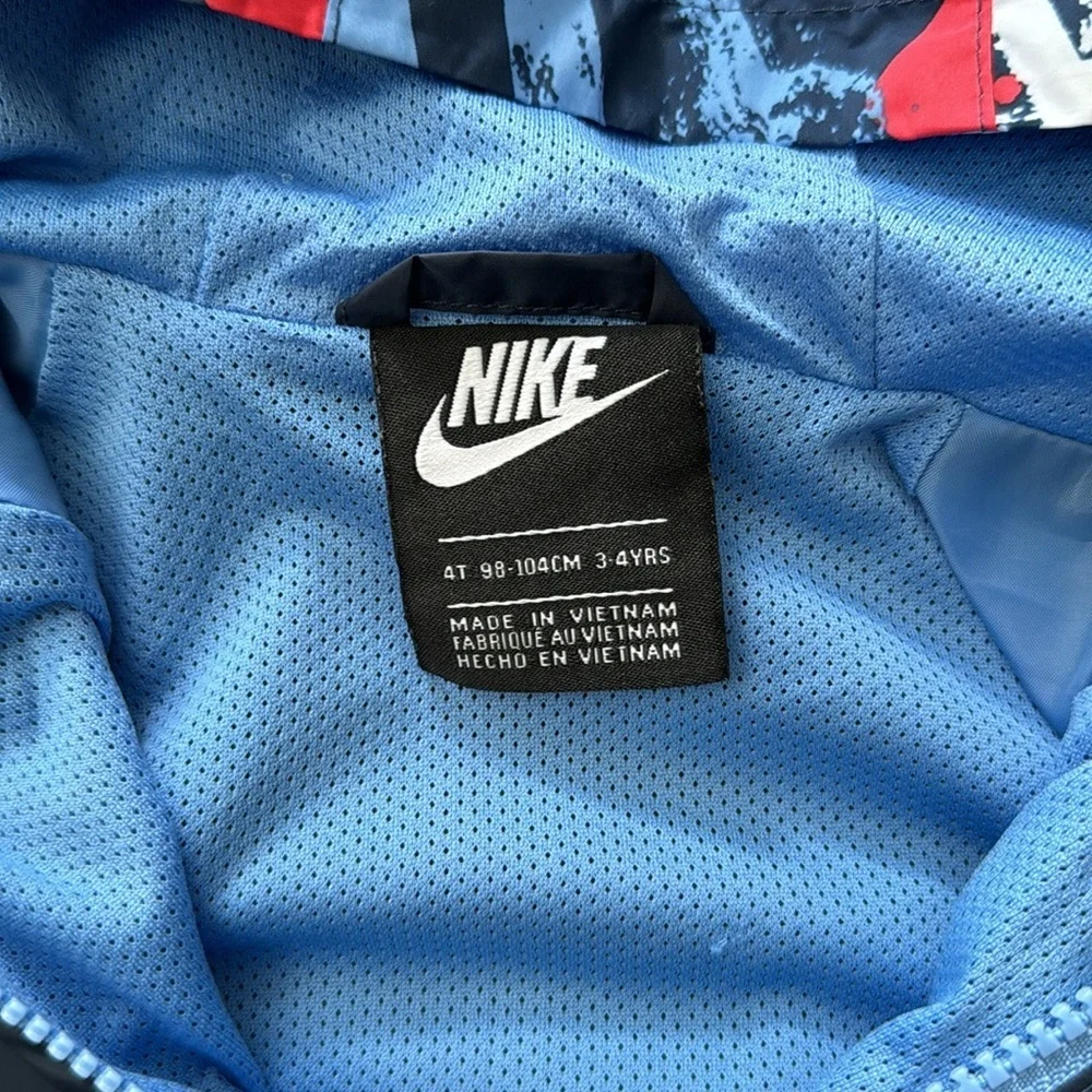 Nike Boys Windbreaker Navy and Red Graphic 3/4T